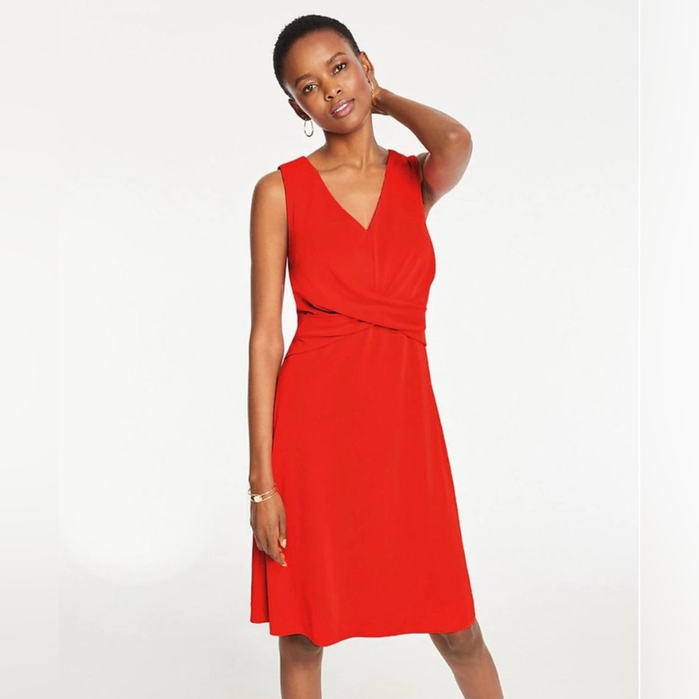 NWT Ann Taylor Twist Front Jersey Dress Small Crimson